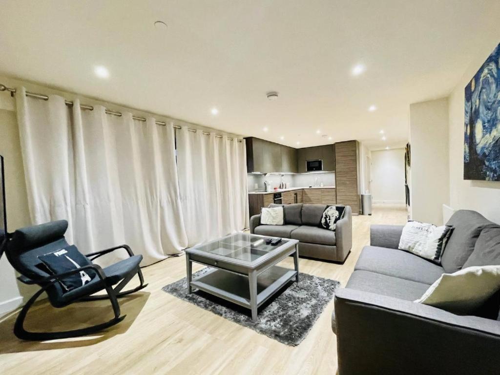Jenny's Place Hendon